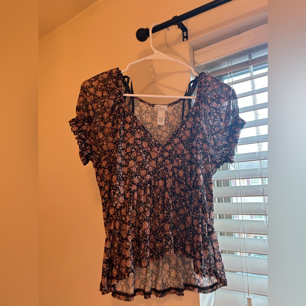 Elegant Floral Women's Blouse